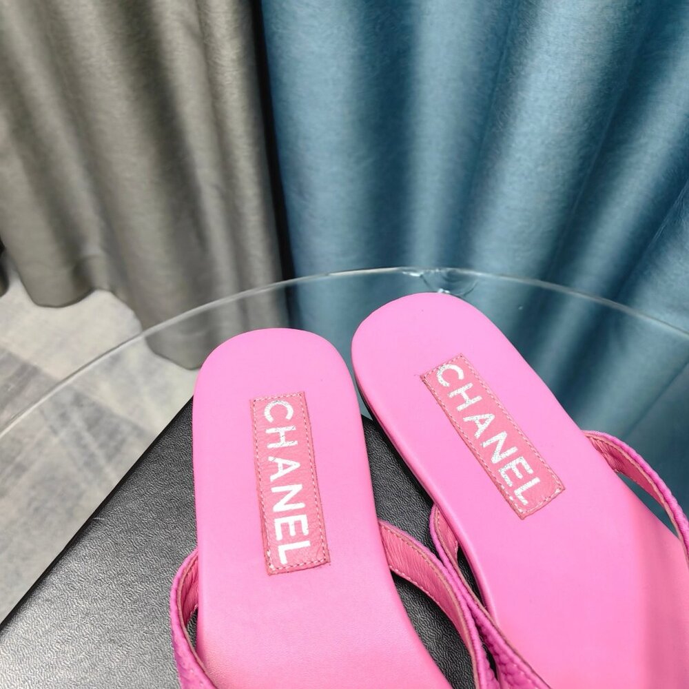 Chanel flip flop sandals - Picture 4 of 9